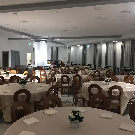 Hotel Grand Del